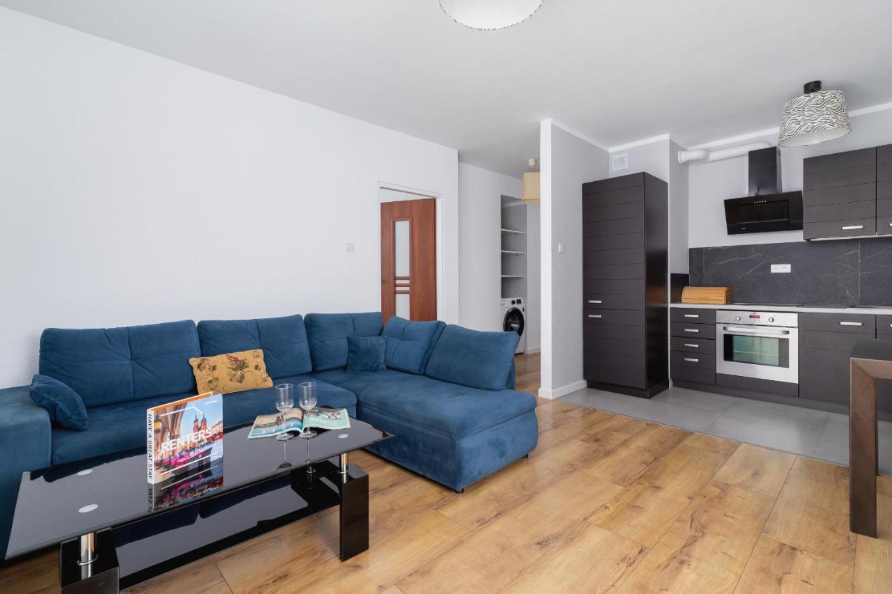 Krakow Bialoruska Apartment With Balcony — Photos 3